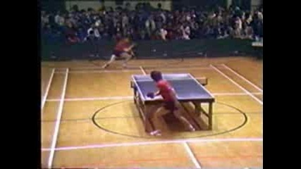 Китайци Играят Тенис На Маса