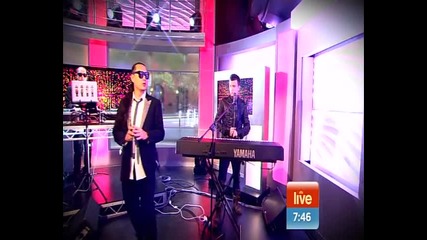 Far East Movement - Rocketeer ( Sunrise 2011-03-04 )