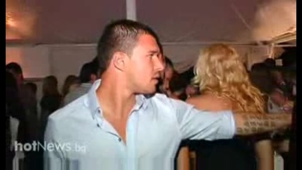 Валери Божинов И Благой Георгиев купонясват на морето