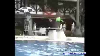 Смешни Водни Инциденти