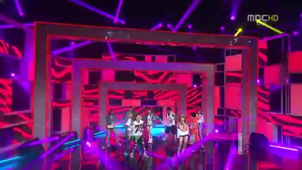 Hyuna - Ice Cream @ Music Core (24.11.2012)