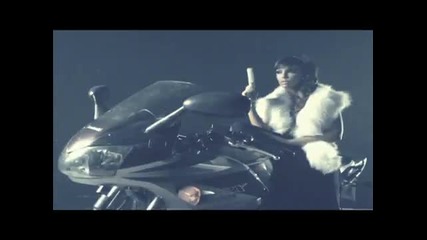 Ustata - Com.press (official video)