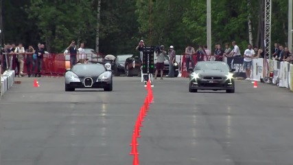 Bugatti Veyron vs Nissan Gt-r Ekutec