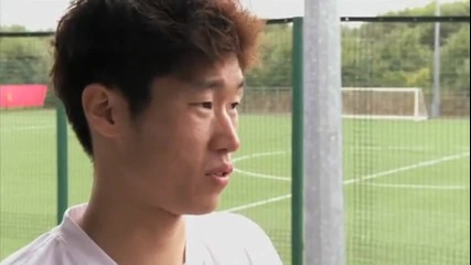 Manchester Uniteds midfielder Js Park