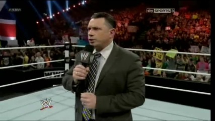 [ Wwe Raw - 05/11/2012 ] Brad Maddox иска договор с Wwe