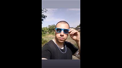 Vid_51691124_000505_415.mp4