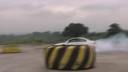Mad E46 M3 Drifting_