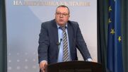 ДПС праща на прокуратурата сигнал за имотното състояние на вътрешния минитър и съпругата му