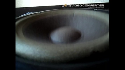 Sony Bass 8" dojivq da napravi 42db v staq
