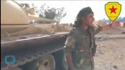 Syrian Warplanes Bomb Islamic State Near Hasaka