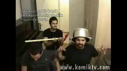Много Смешна Песен 3
