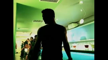 Ricky Martin - Y Todo Queda En Nada