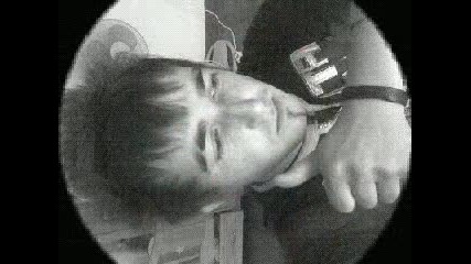 Emo body 
