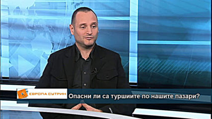 Опасни ли са туршиите и киселото зеле, продавани по пазарите ни?