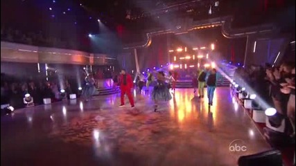 Chris Brown - Yeah 3x ( Live @ Dancing with Stars) 
