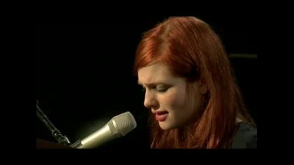 Превод - Alison Sudol & A Fine Frenzy - Almost Lover 