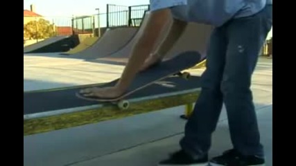 How to Do Skateboard Tricks How to do a frontside nose grind 