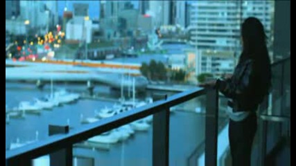 Jessica Mauboy feat. Flo Rida Running Back.