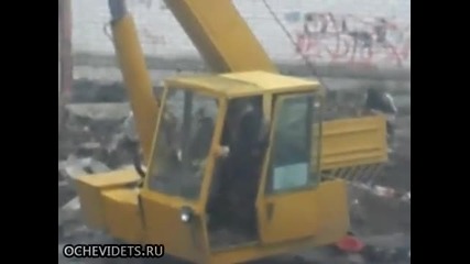 Разтоварване на камион по руски!