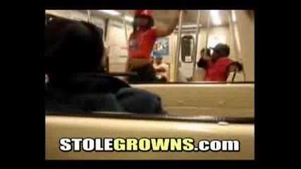 Crazy Girl Fights On Subway Train In Atlanta