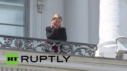 Austria: EU's Mogherini paces around balcony as Iran talks continue