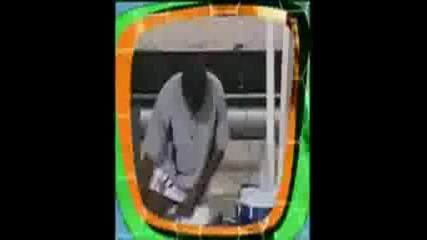 Футболист Пикае По Време На Мача