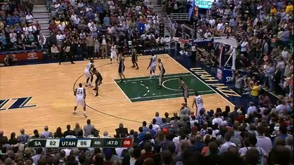 Paul Millsap Rocks the Rim