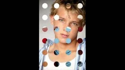 | Max Thieriot [ my little shy b0y]... + little h0t pictures... ;)