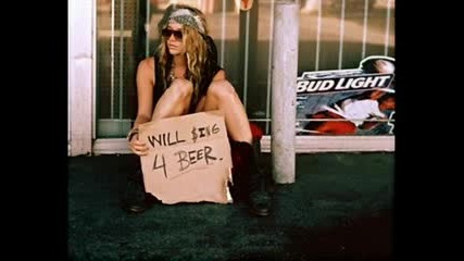 Ke$ha - Baddest Lady In The Town (ft. Young Hollywood)