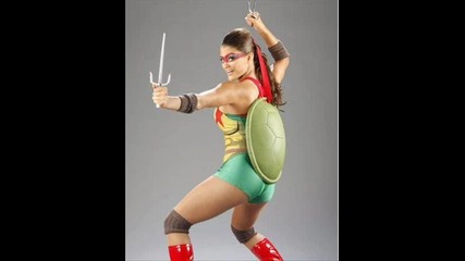 Kelly Kelly or Eve Torres