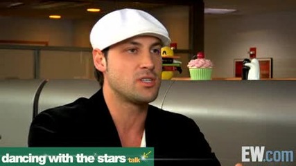 Maksim - Maks On Fave Dance (ew Interview)
