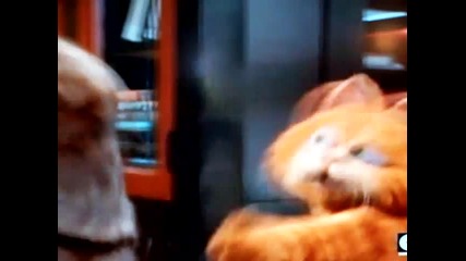 Garfield and Odie Dancing
