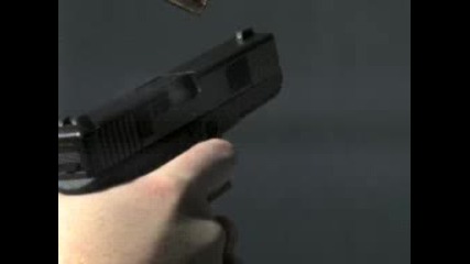 Glock - стрелба на забавен кадър