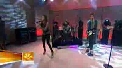 ashley tisdale on today 07 - 28 - 09