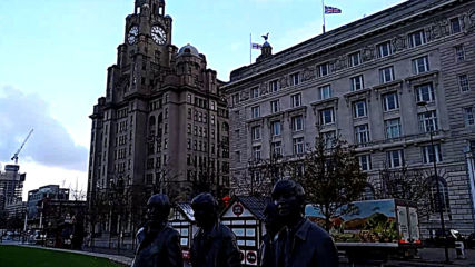 Статуите на The Beatles в Ливърпул