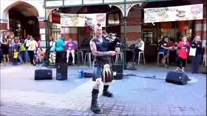 The Badpiper Thunderstruck