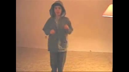 Justin Bieber Dancing to Yo by Chris Brown 
