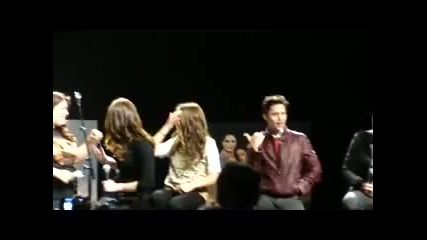 Twilight Breaking Dawn Cast Q&a Part 2 - Dallas, Tx 11_09_11