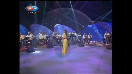 Sevcan Orhan - Beyaz giyme Soz Olur