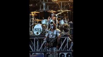Kiss - Let Me Go Rock and Roll 