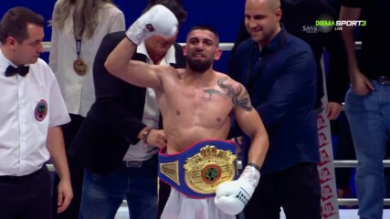 Пепелянката с първа международна титла на MAX FIGHT 53