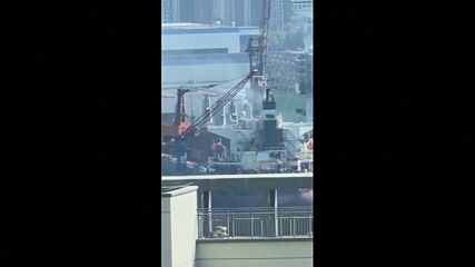 Най-малко 25 души загинаха при пожар на товарен кораб в Китай