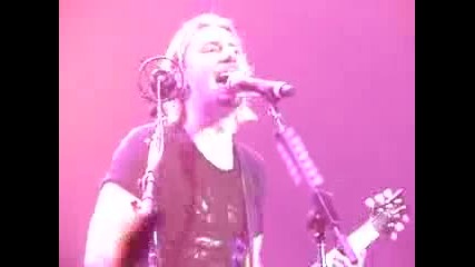 Nickelback Nashville Live Feb. 2009 Gotta Be Somebody Dark Horse