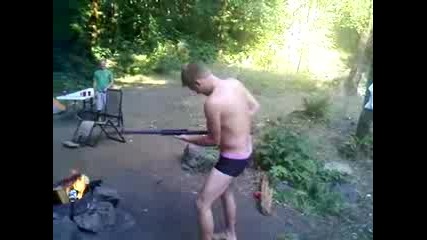 пиян с пушка!!!