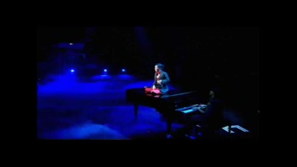 Christina Aguilera-impossible