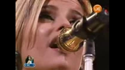 Nelly Furtado Try En Vivo 2008 Canal 13