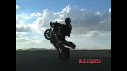 Freestyle moto