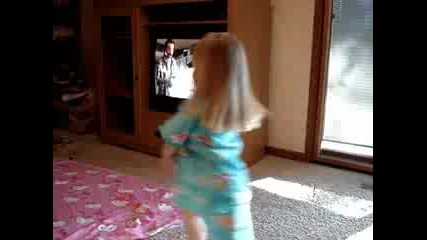3 Year Old Sings Complicated By Avril