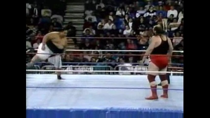 Wwf - Yokozuna vs Earthquake
