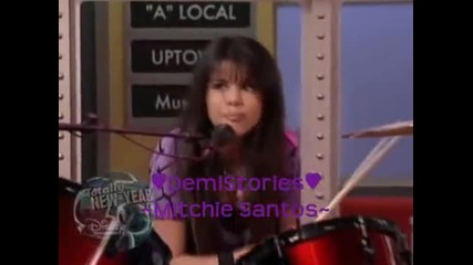 Selena Gomez свири на барабани (отказ от Waverly Place)